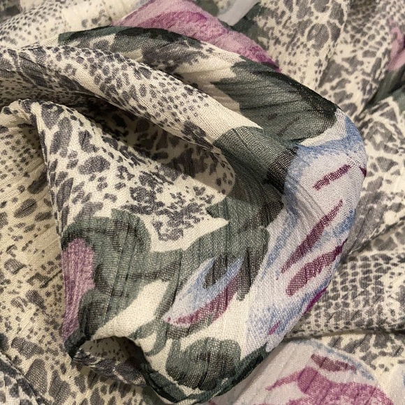 Spring Dress - Picture 7 of 7